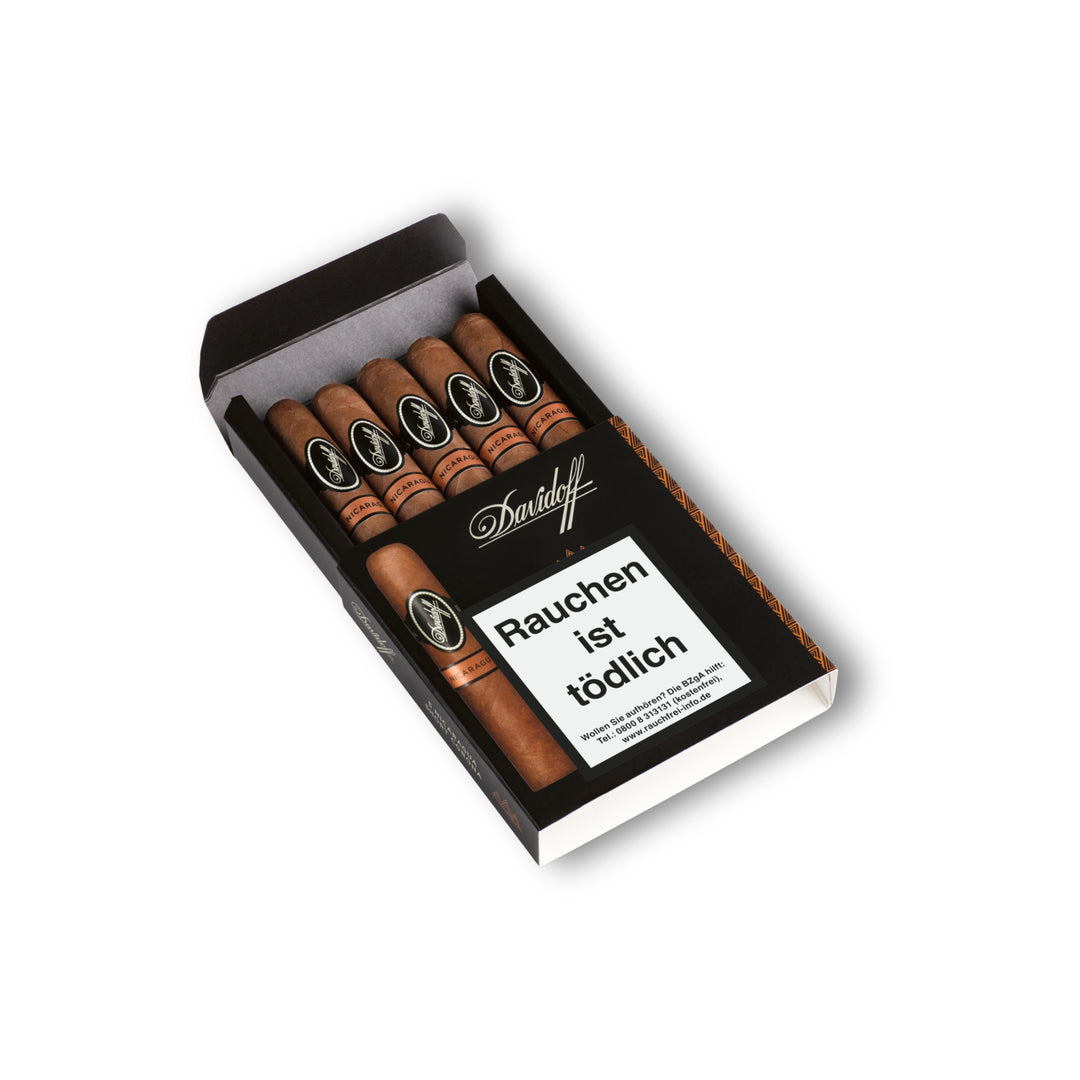 'Nicaragua' Short Corona