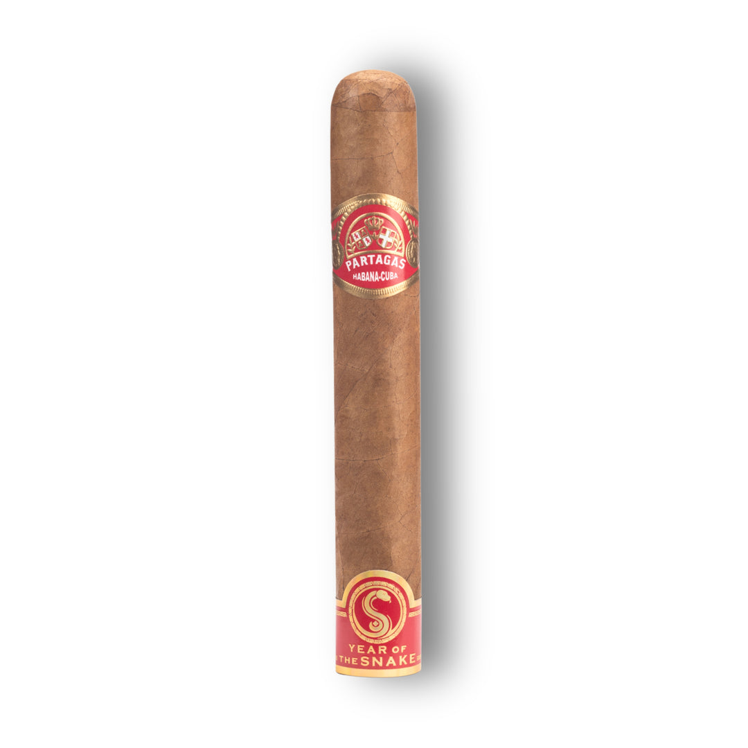 Partagas Year of the Snake Cedros Zigarre mit goldenem Sondereditions-Bauchbinde und rotem Partagas-Logo