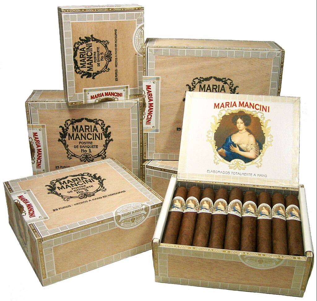 maria-mancini-postre-de-banquete-corona-no7-25erH1aVusFVSGv6Z