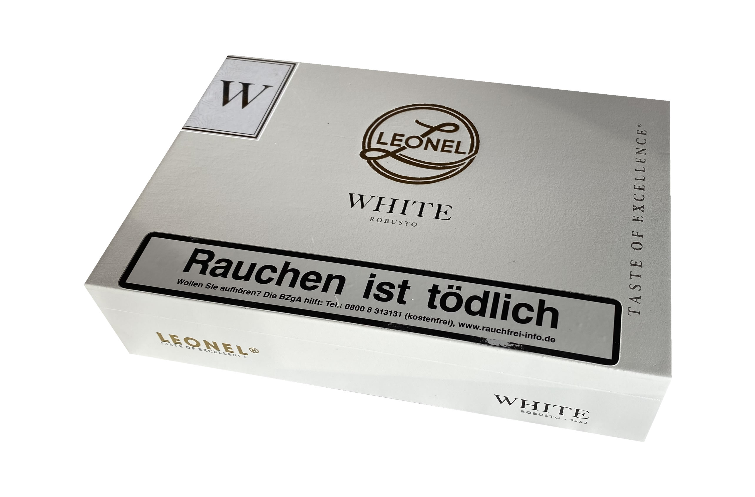 Leonel_White_Robusto_02